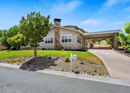 108 oak rd 1