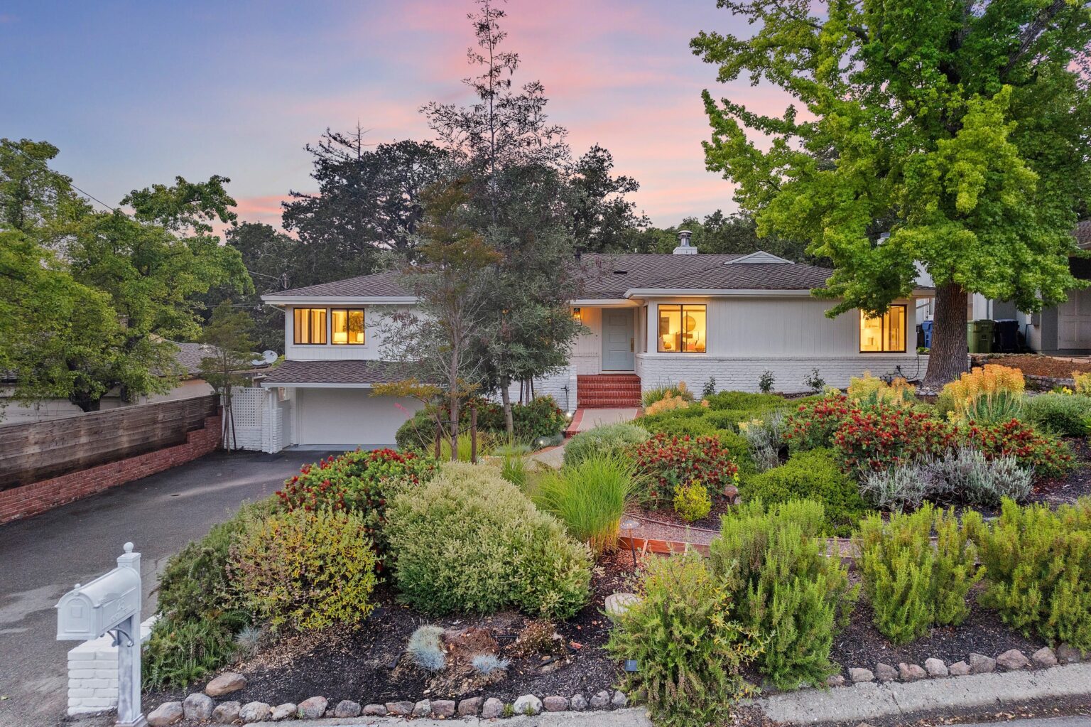 25 Acacia Dr  Orinda