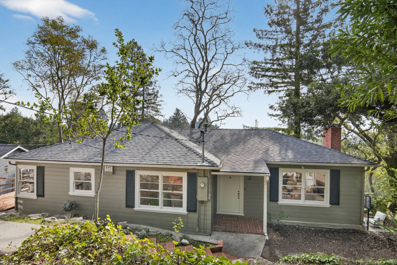 22 Las Palomas Orinda